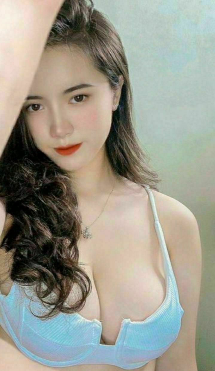 Cuộc sống "đi ngoài" của hatano mỗi khi Gã chồng đi làm